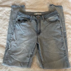 High-Waisted skinny jeans